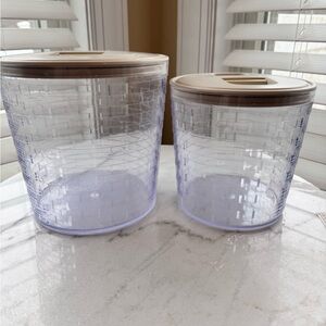 Longaberger Set of 2 Plastic Airtight Round Inserts Food Storage Containers